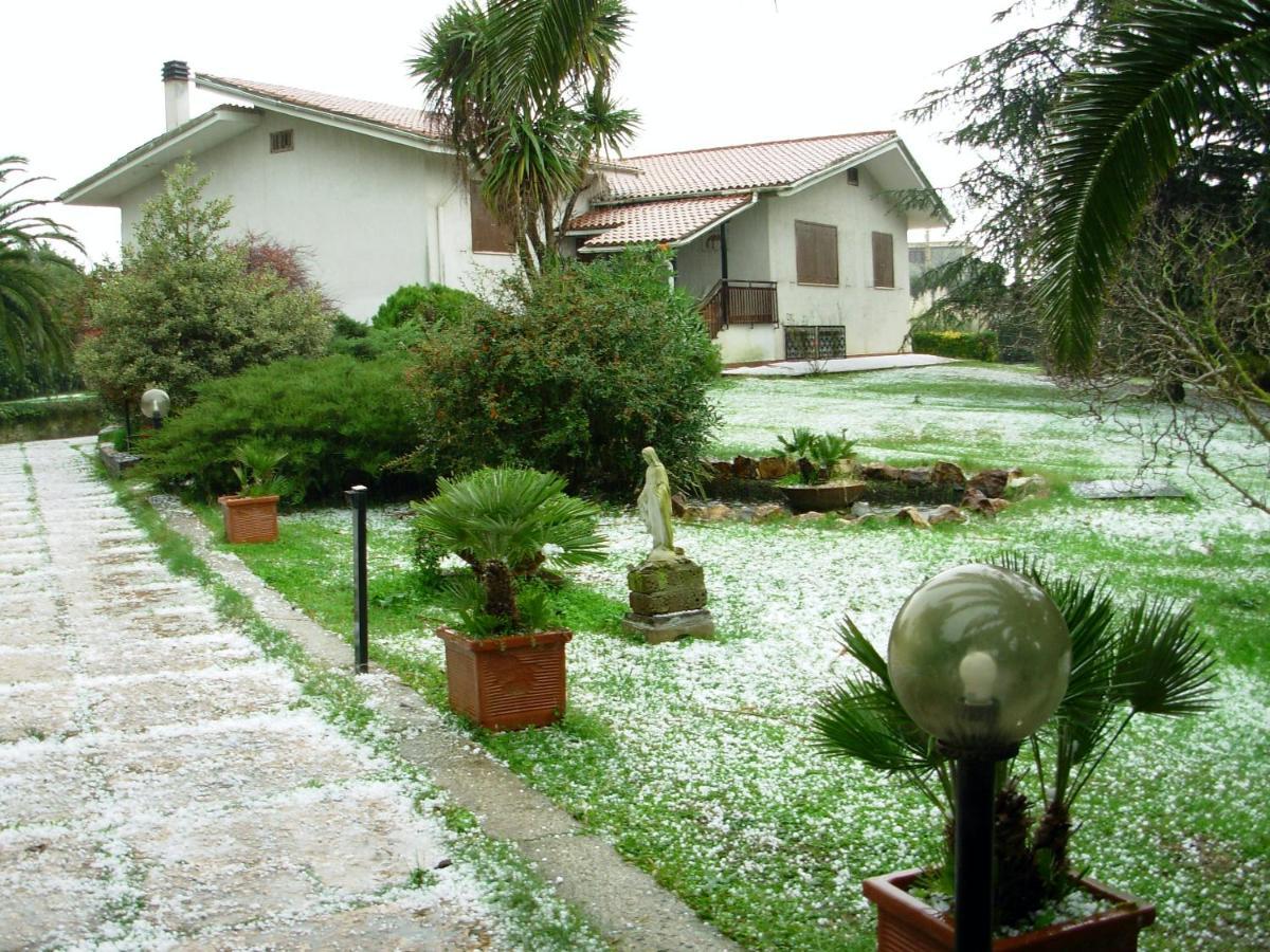 B&B Villa Sans Souci Civitavecchia Exterior photo